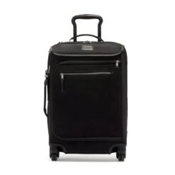 Tumi Leger International Carry On - Voyageur 13 Tumi Leger International Carry On - Voyageur -Travel Storage Store tumi 135492 black m 1